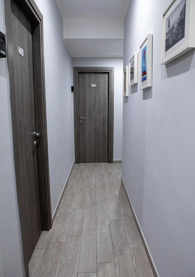 نابولي Zuroli Suite المظهر الخارجي الصورة