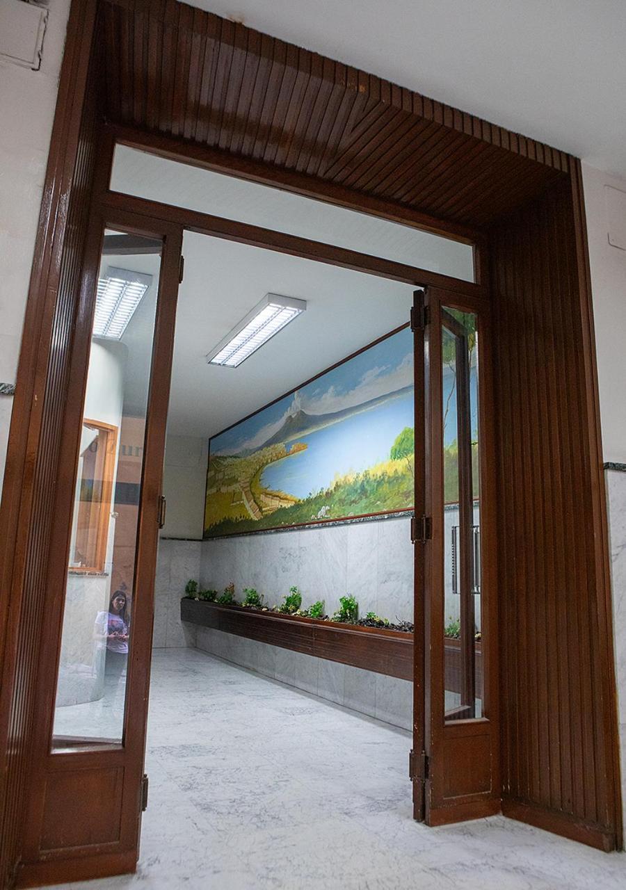 نابولي Zuroli Suite المظهر الخارجي الصورة